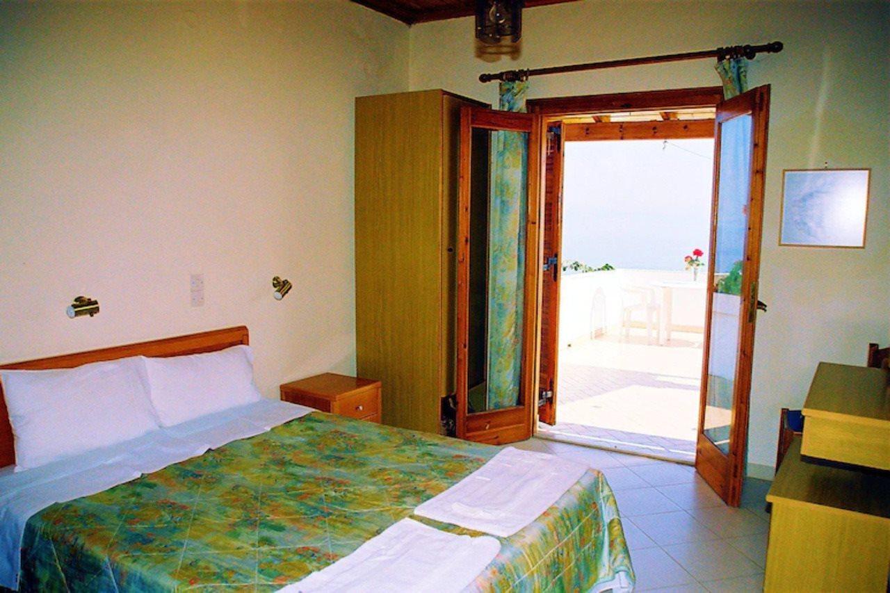 Dionysos Apartments Apraos Luaran gambar