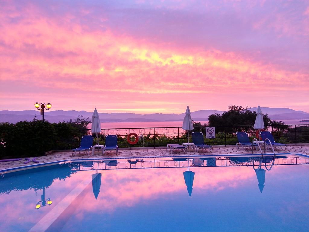 Dionysos Apartments Apraos Luaran gambar