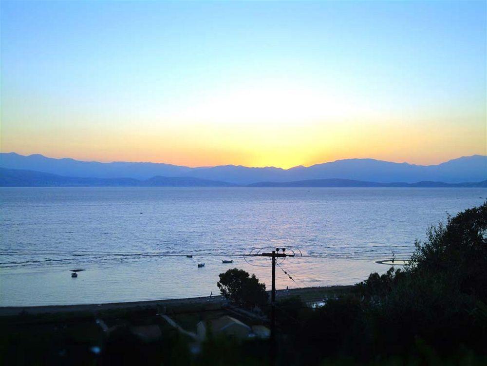 Dionysos Apartments Apraos Luaran gambar