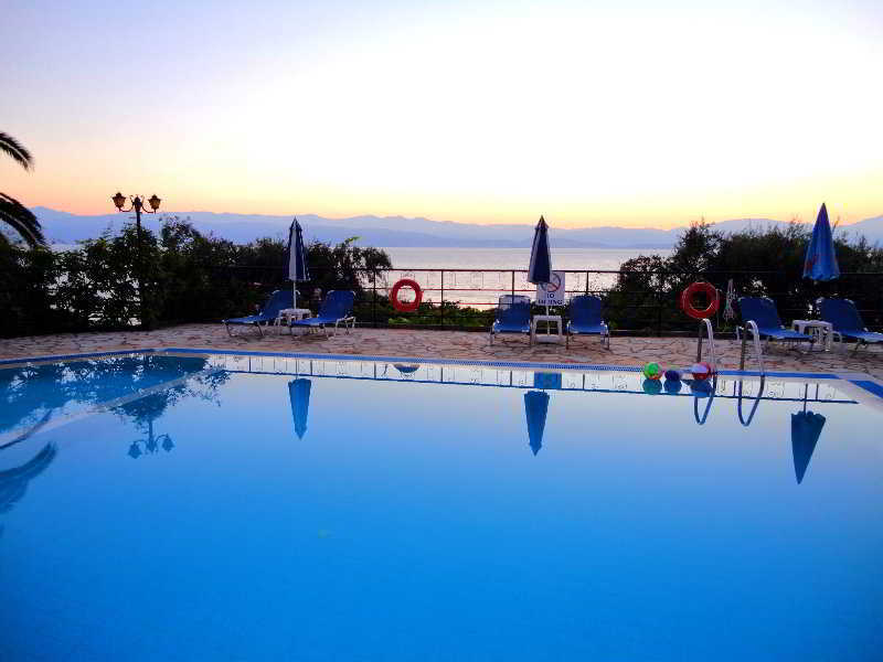 Dionysos Apartments Apraos Luaran gambar