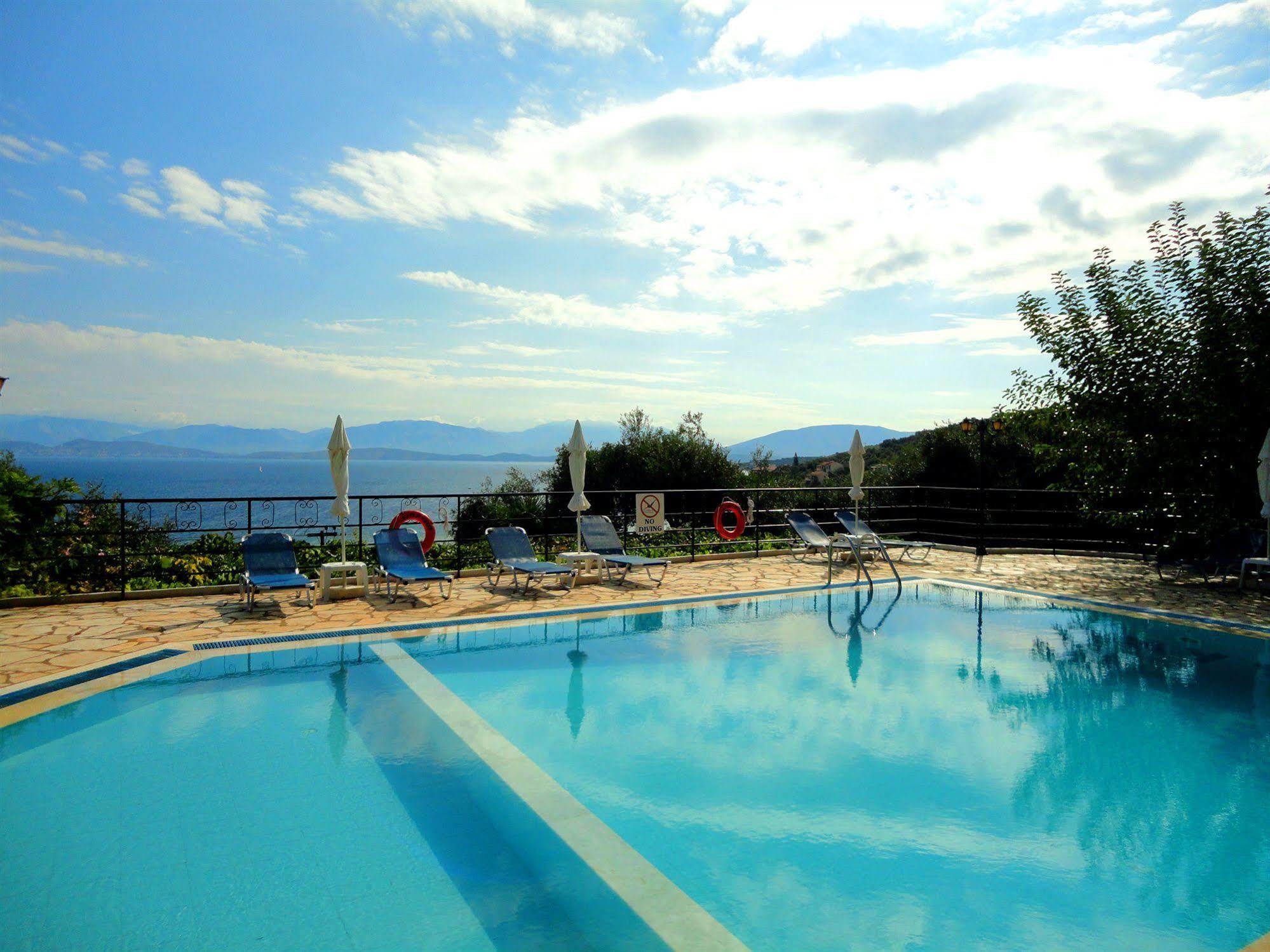 Dionysos Apartments Apraos Luaran gambar