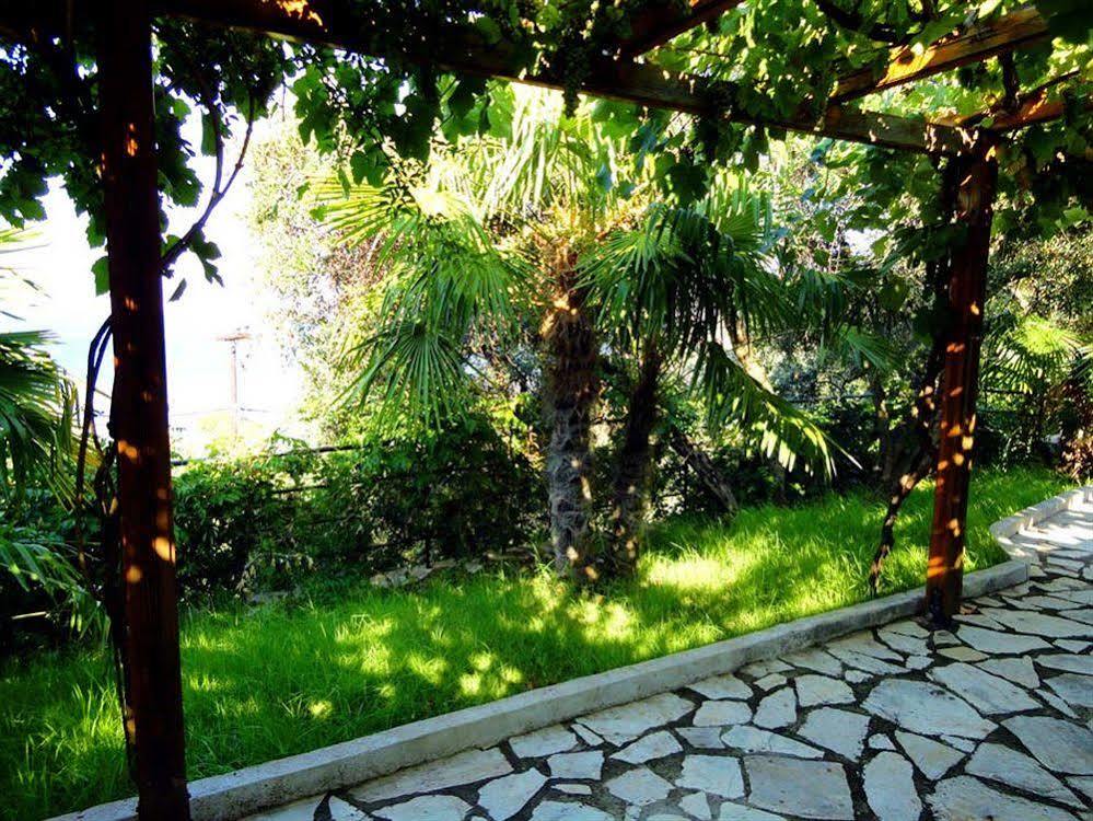 Dionysos Apartments Apraos Luaran gambar