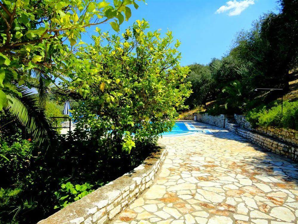Dionysos Apartments Apraos Luaran gambar